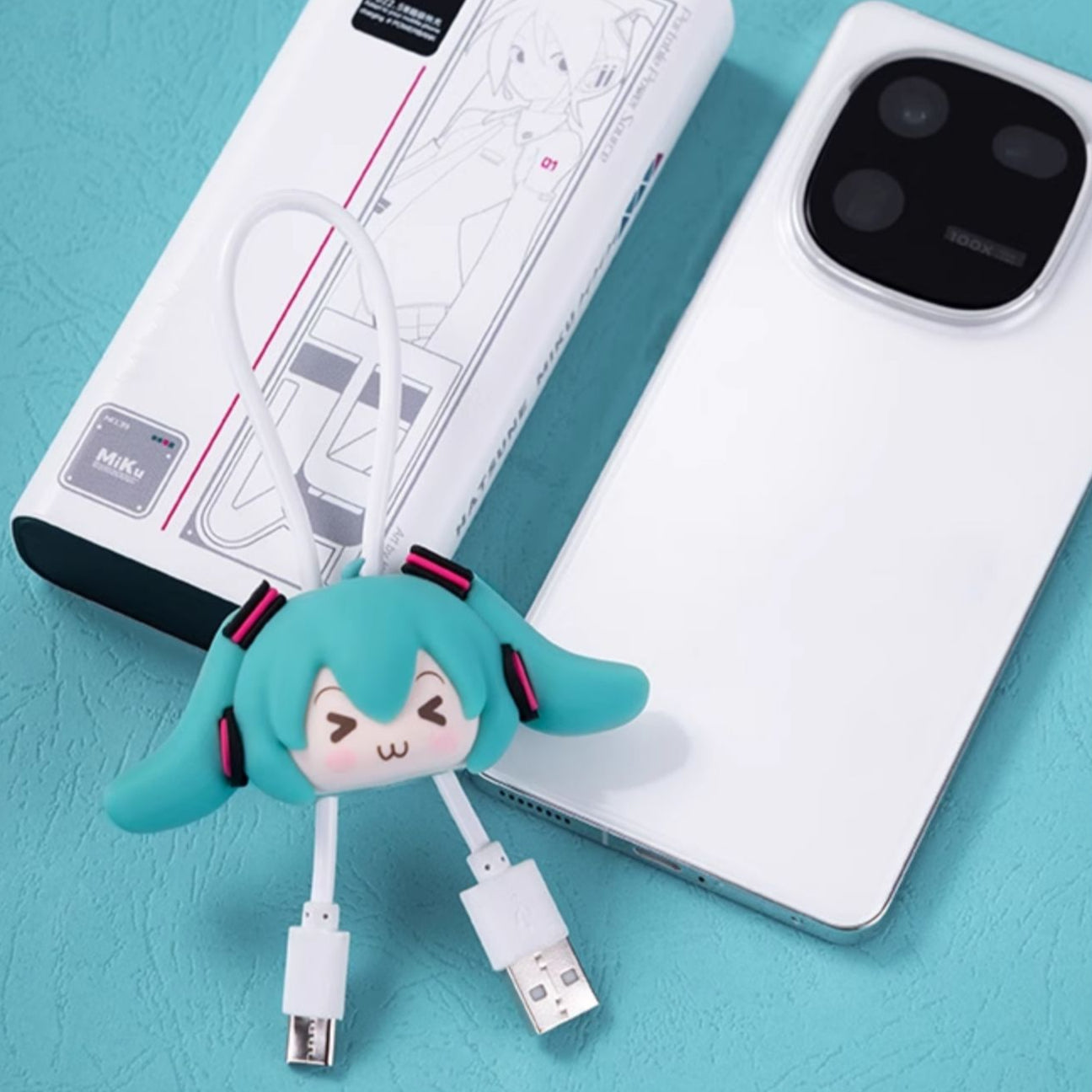 Officially Licensed Hatsune Miku Type-C Charging Cable