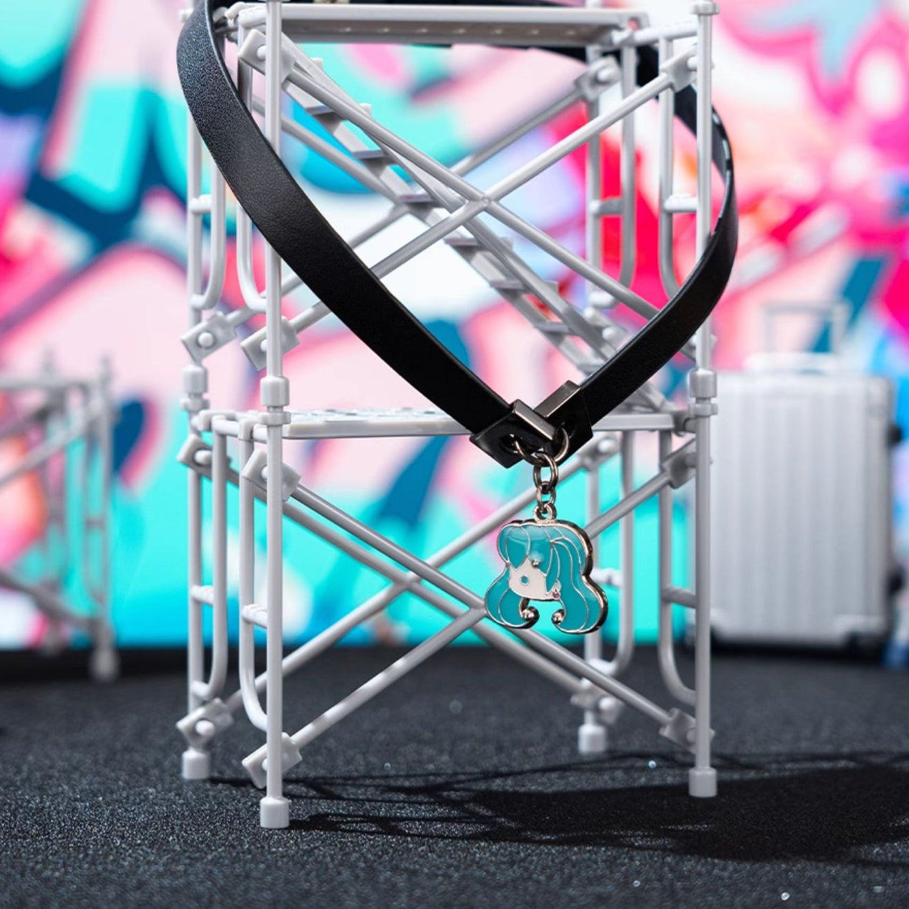 Collier en cuir Hatsune Miku Signal Invasion sous licence officielle