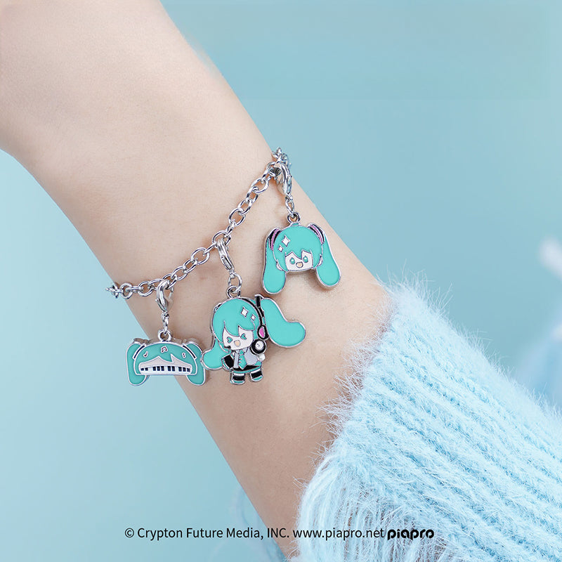 Officially Licensed Hatsune Miku Doll Paradise Metal Bracelet Blind Box