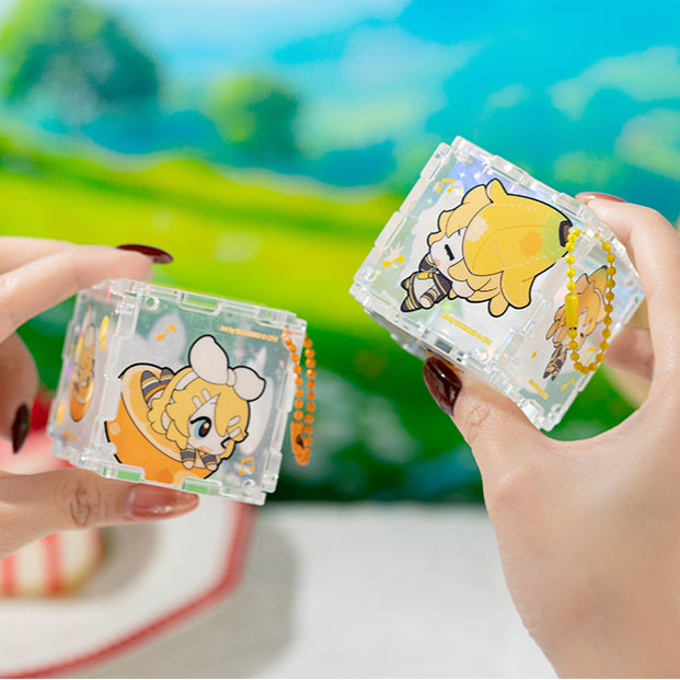 Offiziell lizenzierte Hatsune Miku-Schlüsselanhänger-Blindbox aus Acryl mit quadratischem Anhänger (zufälliger Versand)