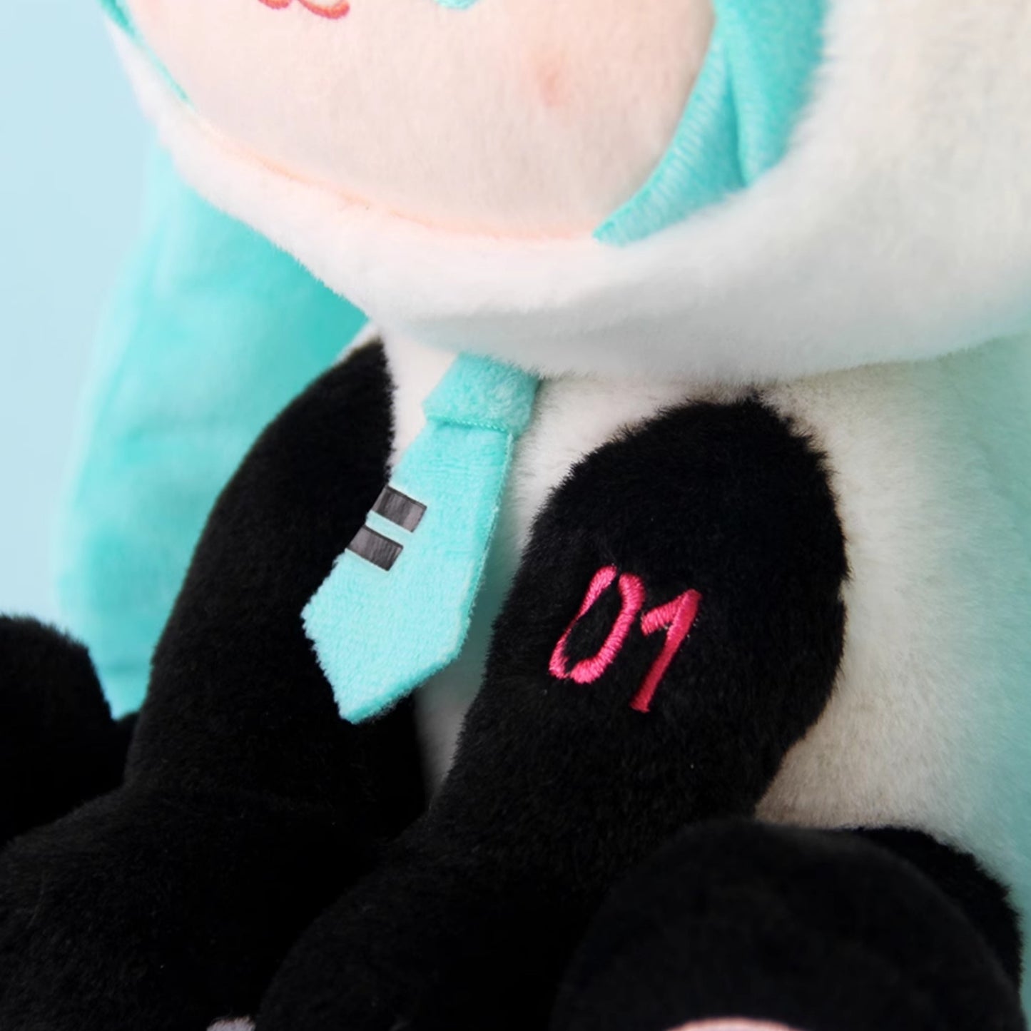 Peluche panda moyenne Hatsune Miku sous licence officielle