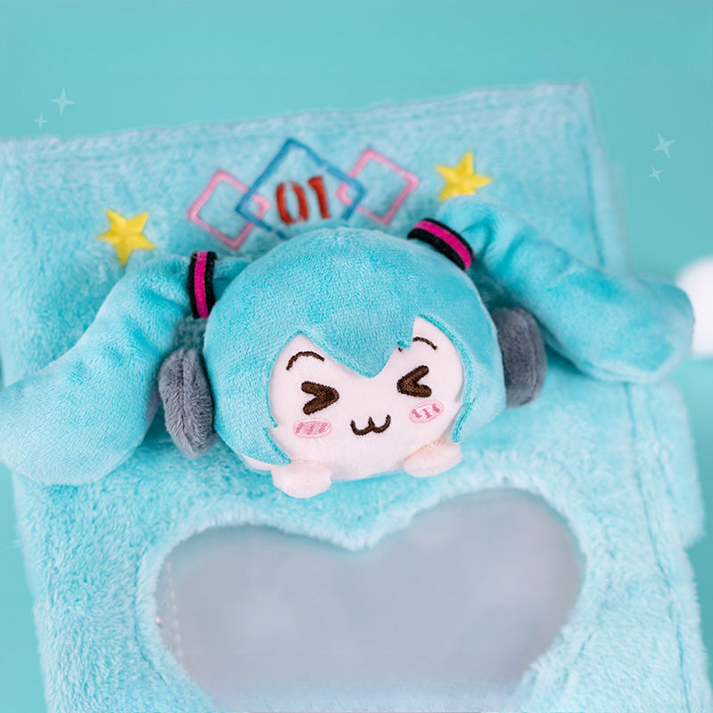 Album photo et cartes en peluche Hatsune Miku Squinted Eyes Series sous licence officielle