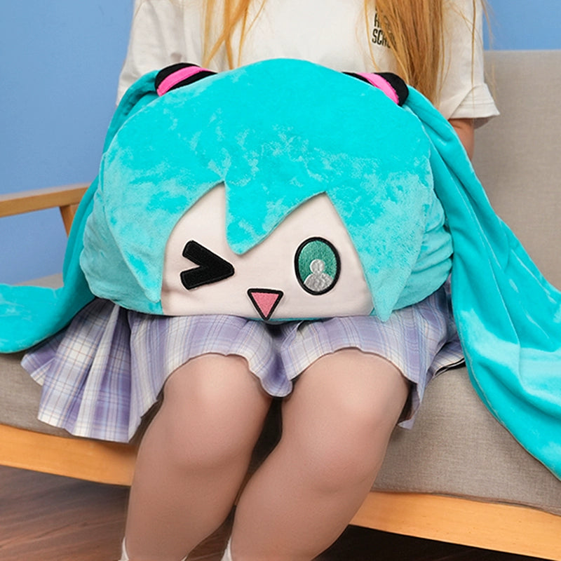 Officially Licensed Hatsune Miku Expression-Changing Plush Cape