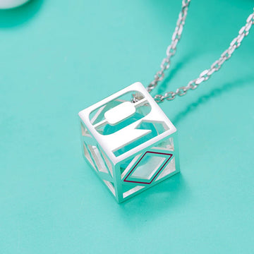 Pendentif cube Hatsune Miku sous licence officielle