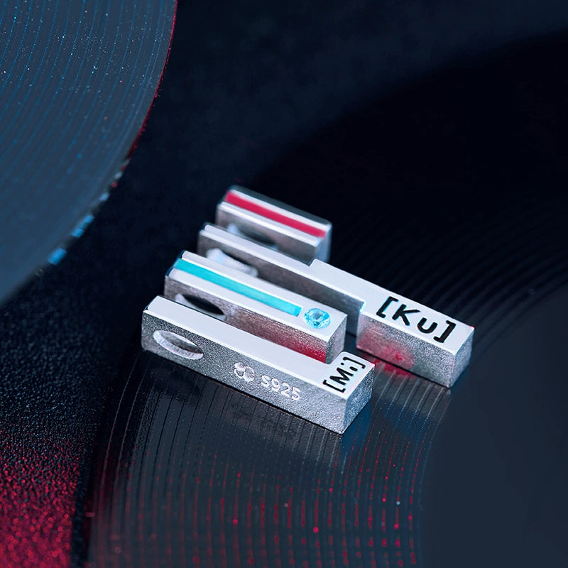 Offiziell lizenzierter Hatsune Miku First-Echo-Anhänger