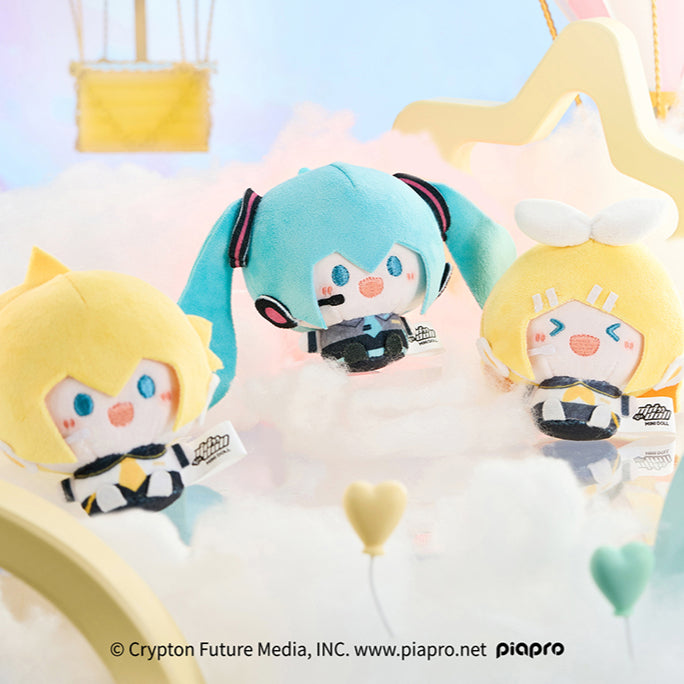 Officially Licensed Hatsune Miku VOCALOID WOW Doll Park Chubby Plush Charm