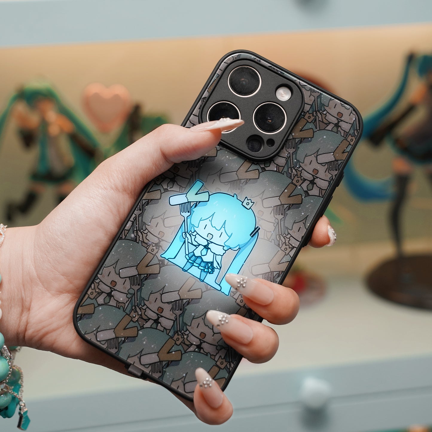 Hatsune Miku Smart Voice-Controlled Light Up Phone Case – Color-Changing Design Reactive to Calls, Messages and Music – Tempered Glass Back – Compatible with iPhone, Samsung and Xiaomi