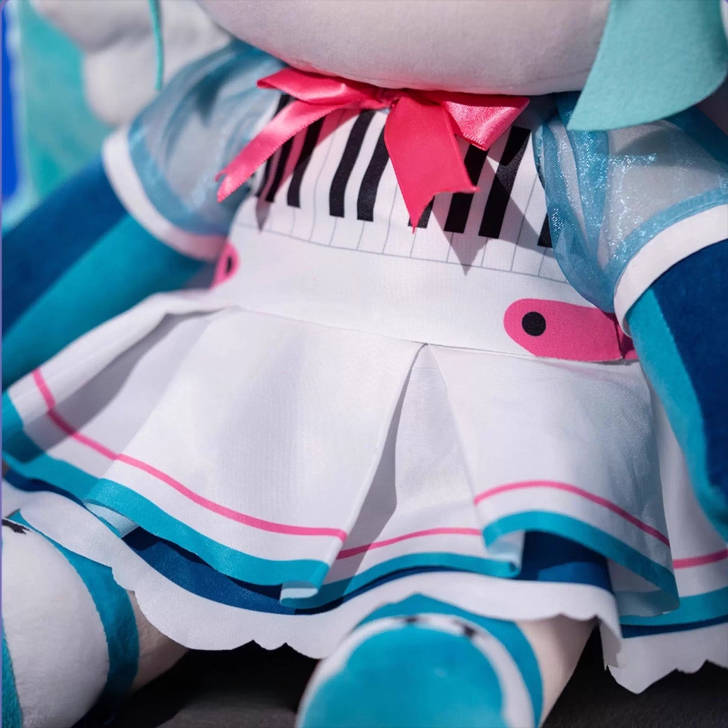 Hatsune Miku Synthwave Wings Sitting  – 40cm Large Plush Toy