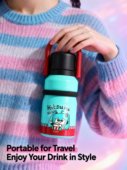 Officially Licensed Hatsune Miku 700 mL Insulated Handled Cup