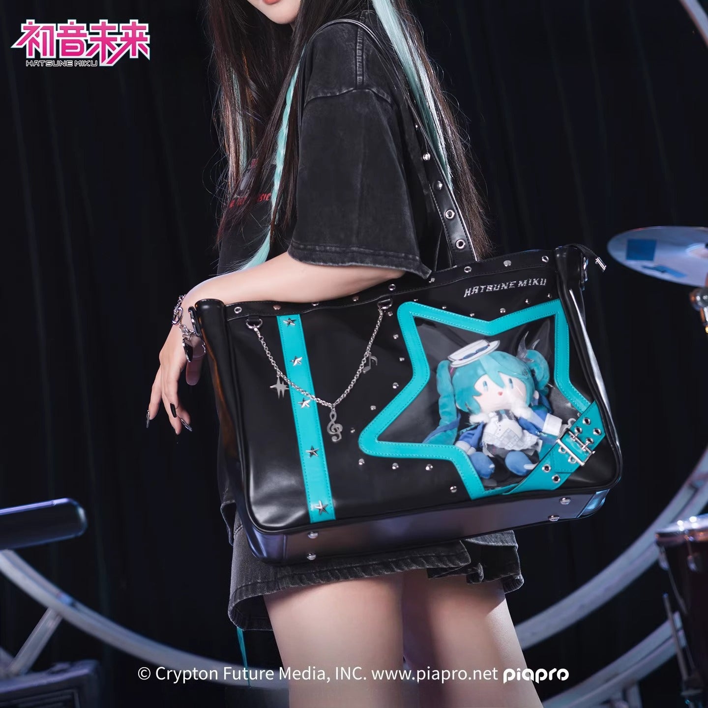 [Pre-Order, Ships Within 60 Days]Official Hatsune Miku Rock Future Large Capacity Ita Bag, Convertible Shoulder & Crossbody Bag
