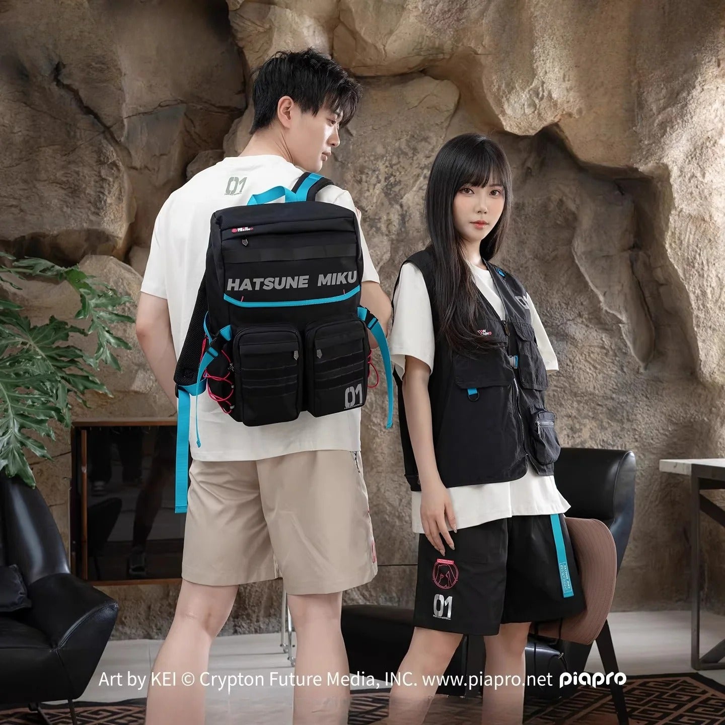 [Pre-Order, Ships Within 30 Days]Official Hatsune Miku Neon EDM Cargo Shorts, Loose-Fit Straight-Leg Casual Summer Shorts for Men