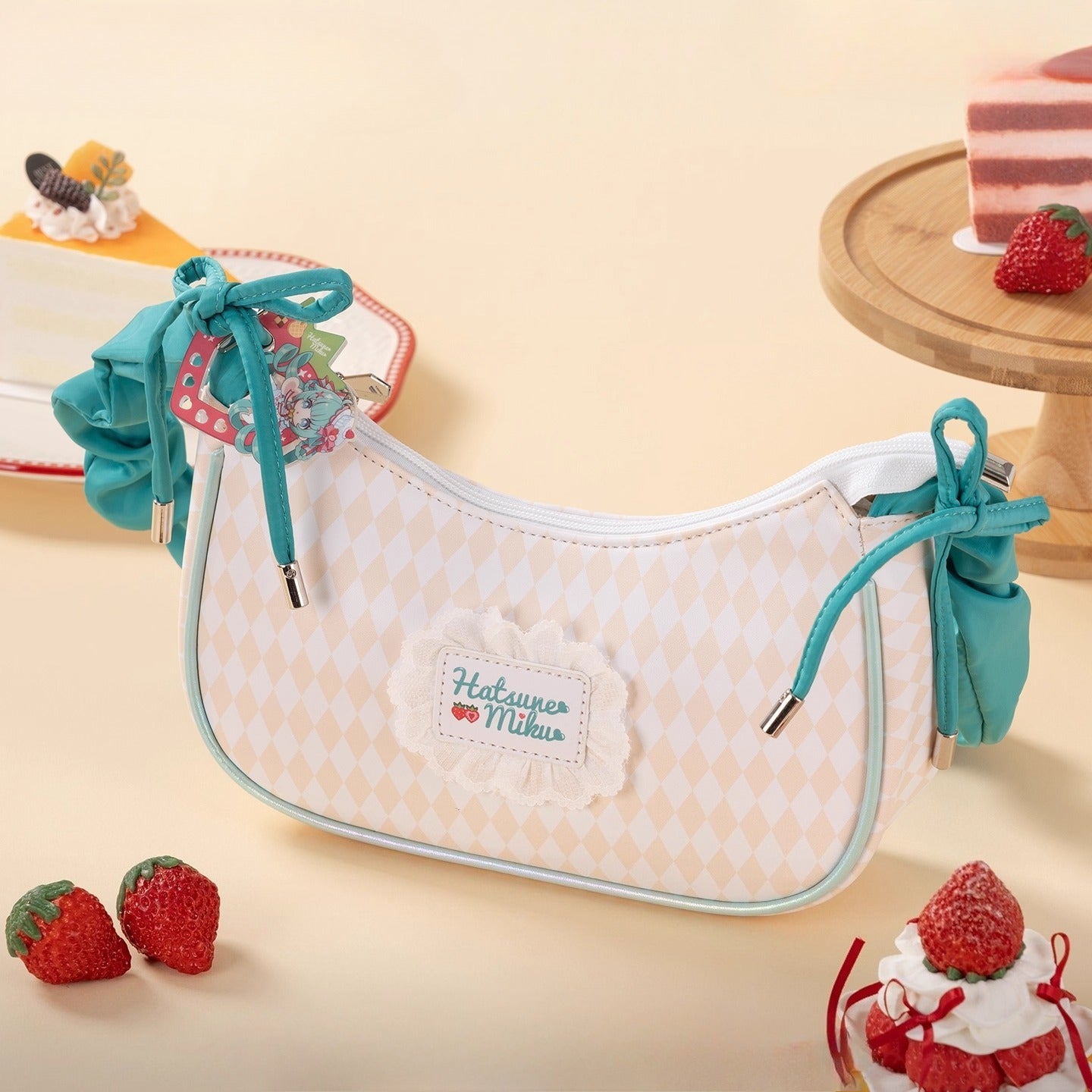 Hatsune Miku Sweet Crossbody Shoulder Bag – Casual Commuter Style