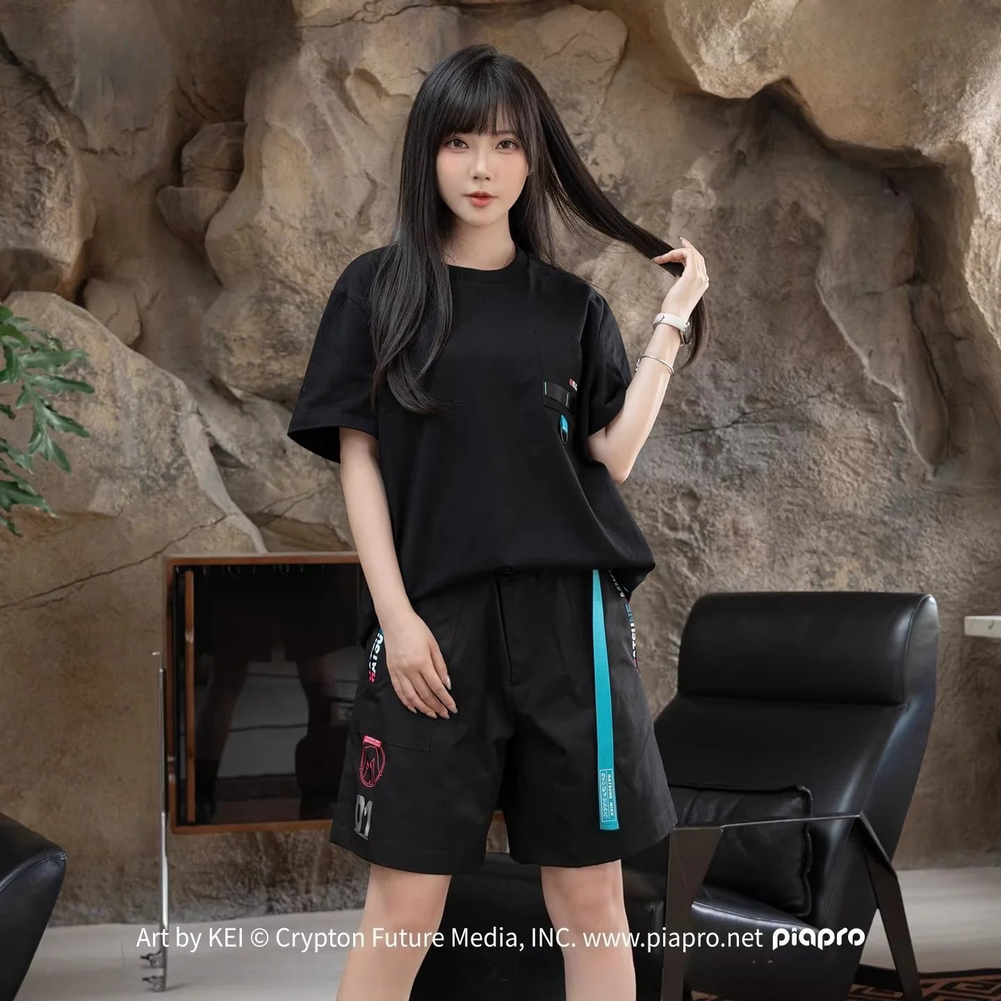 [Pre-Order, Ships Within 30 Days]Official Hatsune Miku Neon EDM Cargo Shorts, Loose-Fit Straight-Leg Casual Summer Shorts for Men