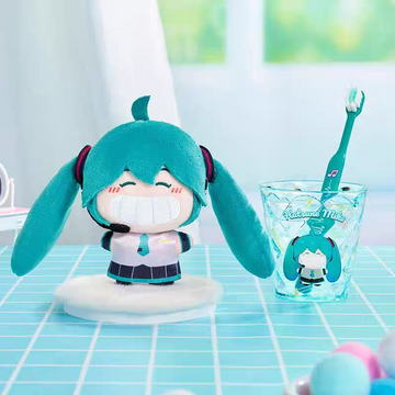 Official Hatsune Miku Plush, Toothbrush & Cup Care Set – Blind Box Edition