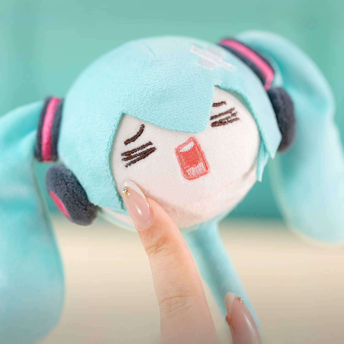 Official Hatsune Miku Daydream Plush Massage Hammer – Soft Tapping Mallet