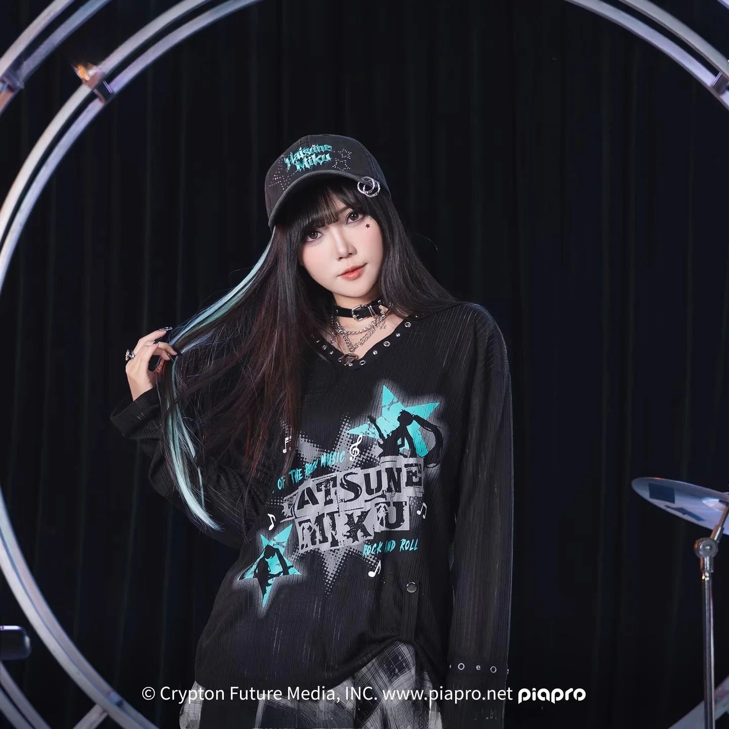 [Pre-Order, Ships Within 60 Days]Official Hatsune Miku Rock Future Embroidered Distressed Baseball Cap, Unisex Sun Visor Hat