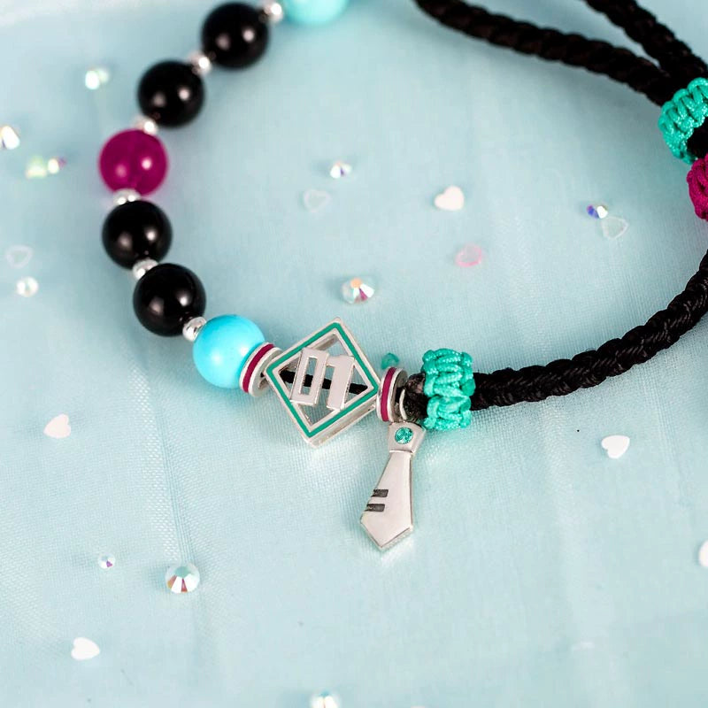 Offiziell lizenziertes Hatsune Miku 16. Jubiläums-Armband in limitierter Auflage „Sound of the Future“.
