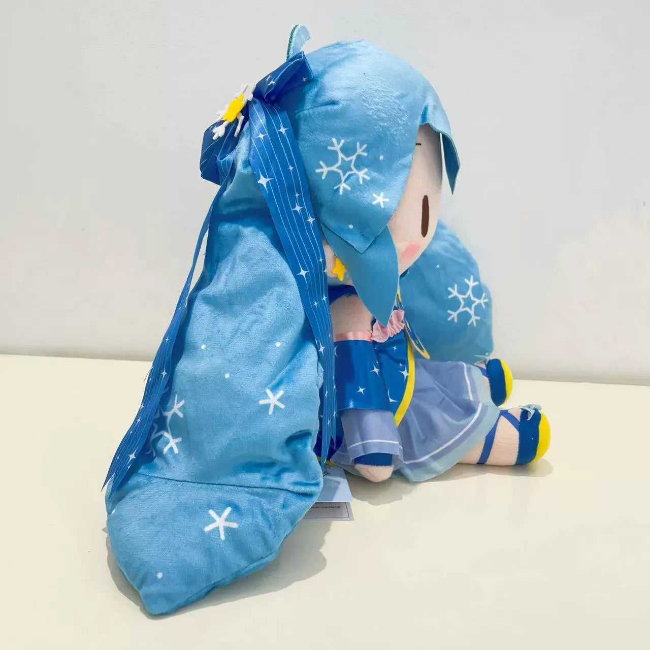 Hatsune Miku Snow Miku (Starry Sky) 2017 Reissue  – 27cm Medium Plush Toy