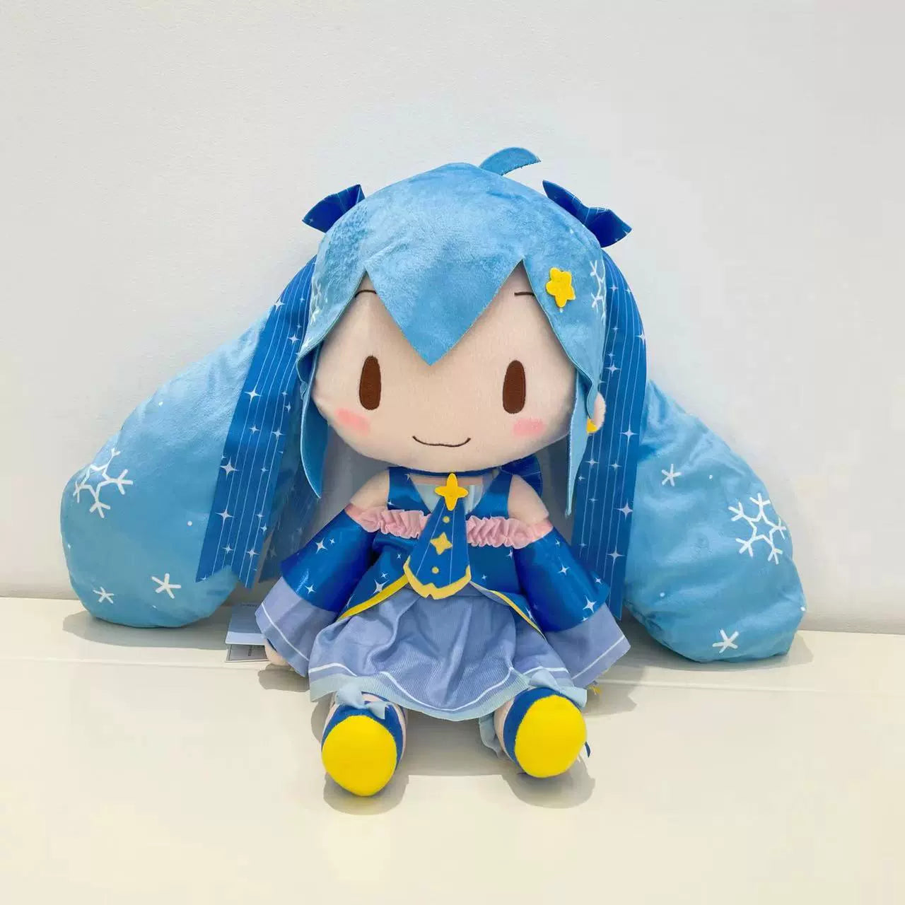 Hatsune Miku Snow Miku (Starry Sky) 2017 Reissue  – 27cm Medium Plush Toy