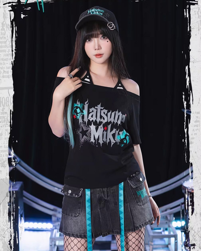 Official Hatsune Miku Rock Future Vintage Off-Shoulder Cropped T-Shirt for Women, Loose-Fit Top