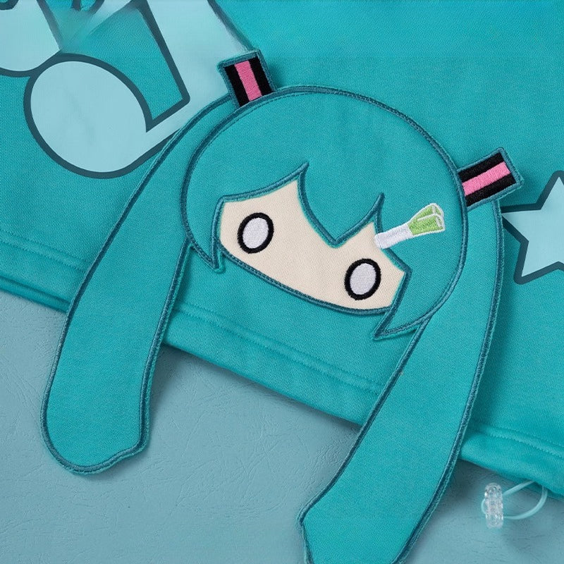 Hatsune Miku Collaboration Graphic Hoodie – Oversized Casual Fit