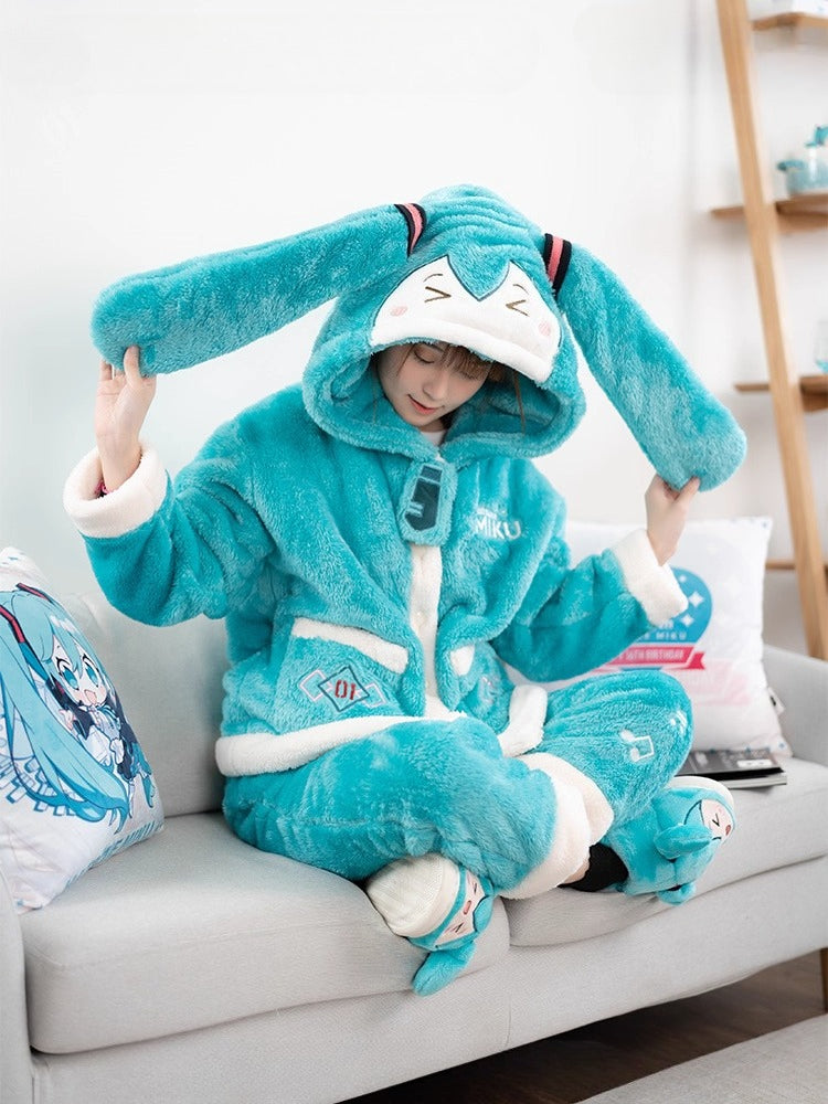 Official Licensed Hatsune Miku Plush Loungewear Set – Soft Cozy Home Outfit