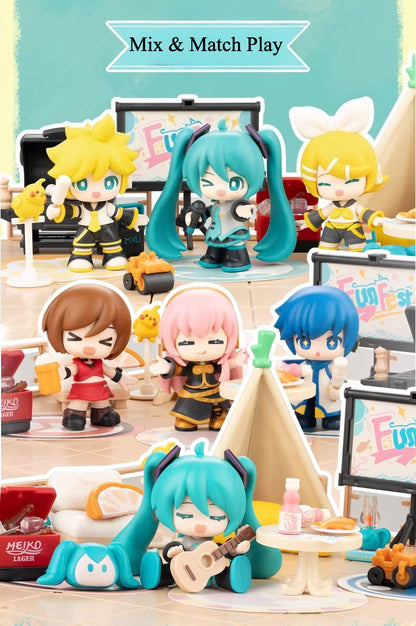 Official Hatsune Miku “Terrace Party” Figure – Freely switch poses, flexible articulated joints, and mix-and-match assembly.