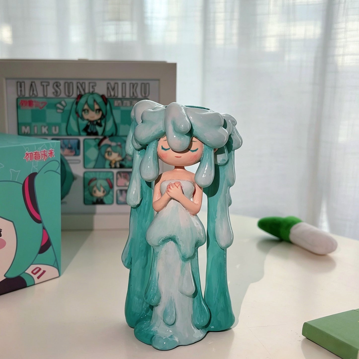 Fan-Made Miku-Inspired Handmade Stone Clay Aroma Wax Holder Figure – Pre-Order