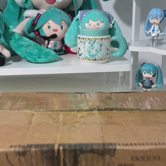 Officially Licensed Hatsune Miku Rock Future Clogs, Unisex Non-Slip Beach Sandals